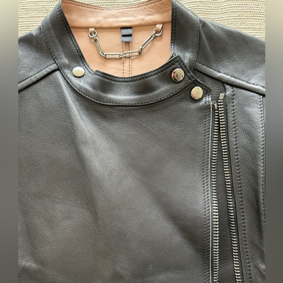 Leather jacket - Picture 8 of 16